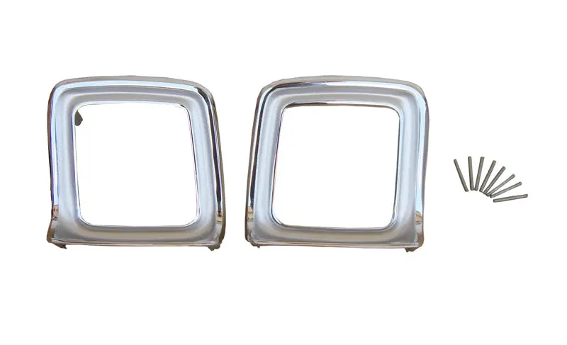165-Rrset Mopar 1969 Plymouth B-Body Taillight Bezels 1