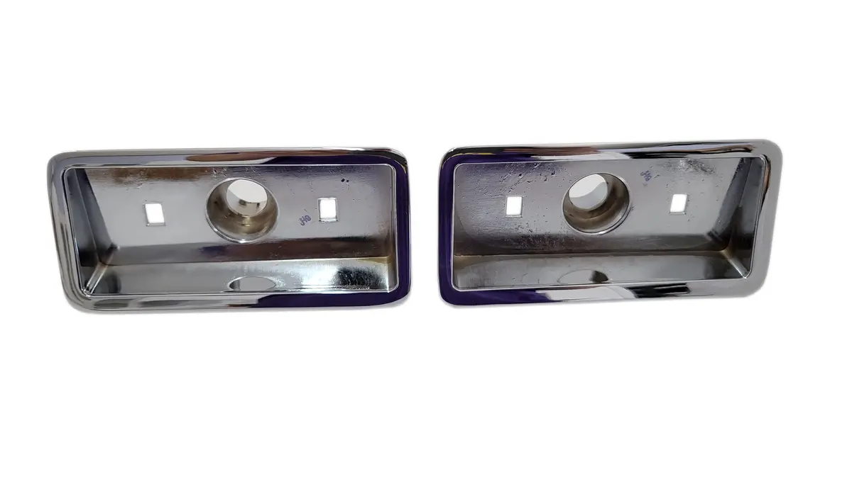 180-70Br-C Mopar 1970 Plymouth Chrome Rear Side Marker Bezel 1
