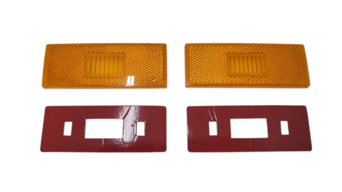 180-70Lf Mopar 1970-71 Plymouth Front Side Marker Lenses 1