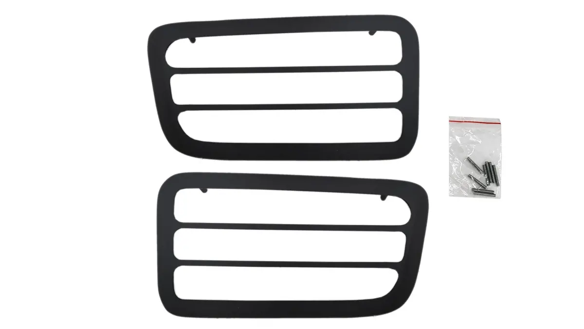 216P-70 Mopar 1970 Plymouth Cuda Painted Taillight Bezels 1