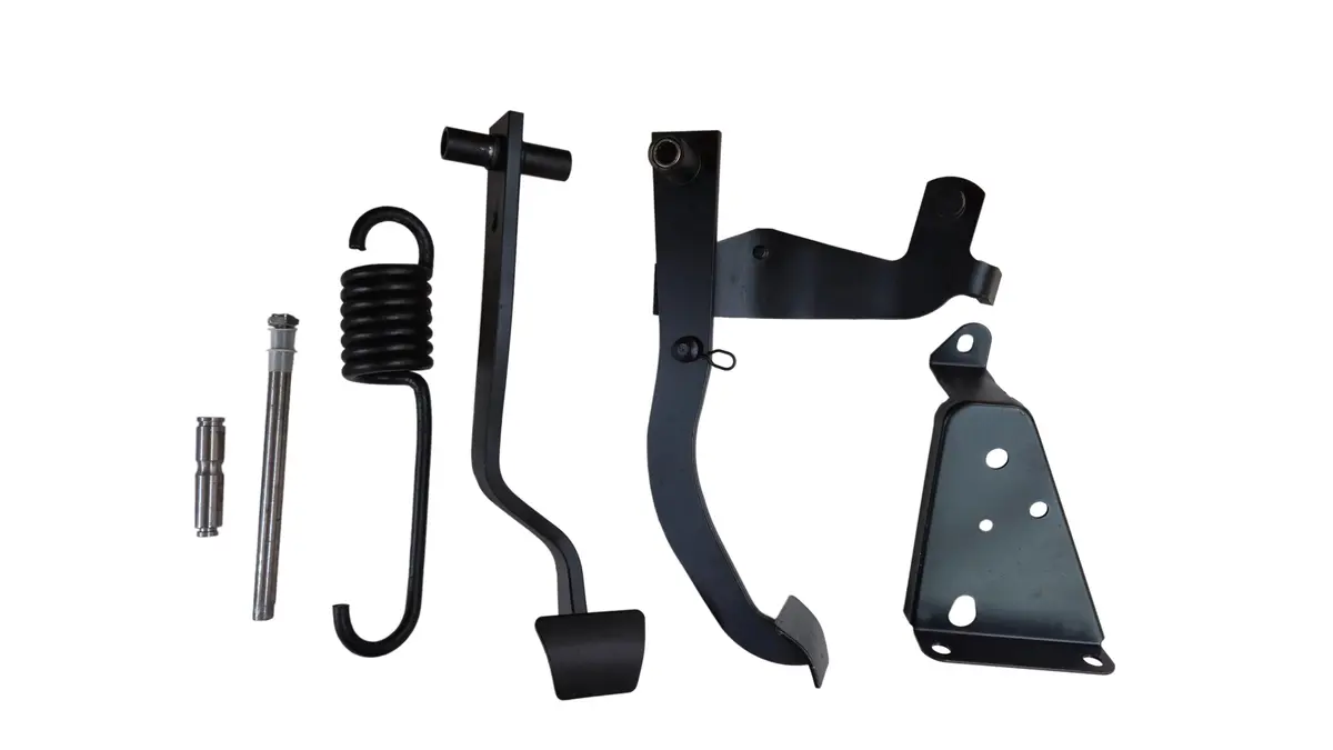241 Mopar 1970-74 E-Body, 1971-74 B-Body 4 Speed Pedal Kit 1