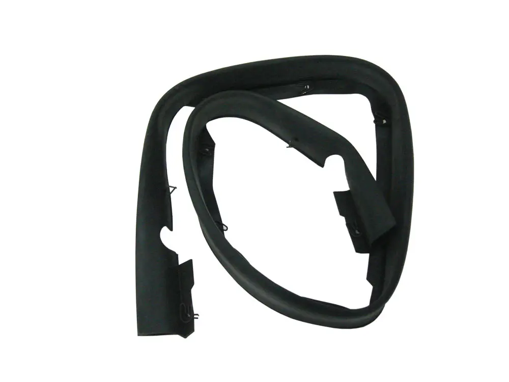 2770-72 Mopar 1972-74 E-Body Hood To Radiator Seal 1