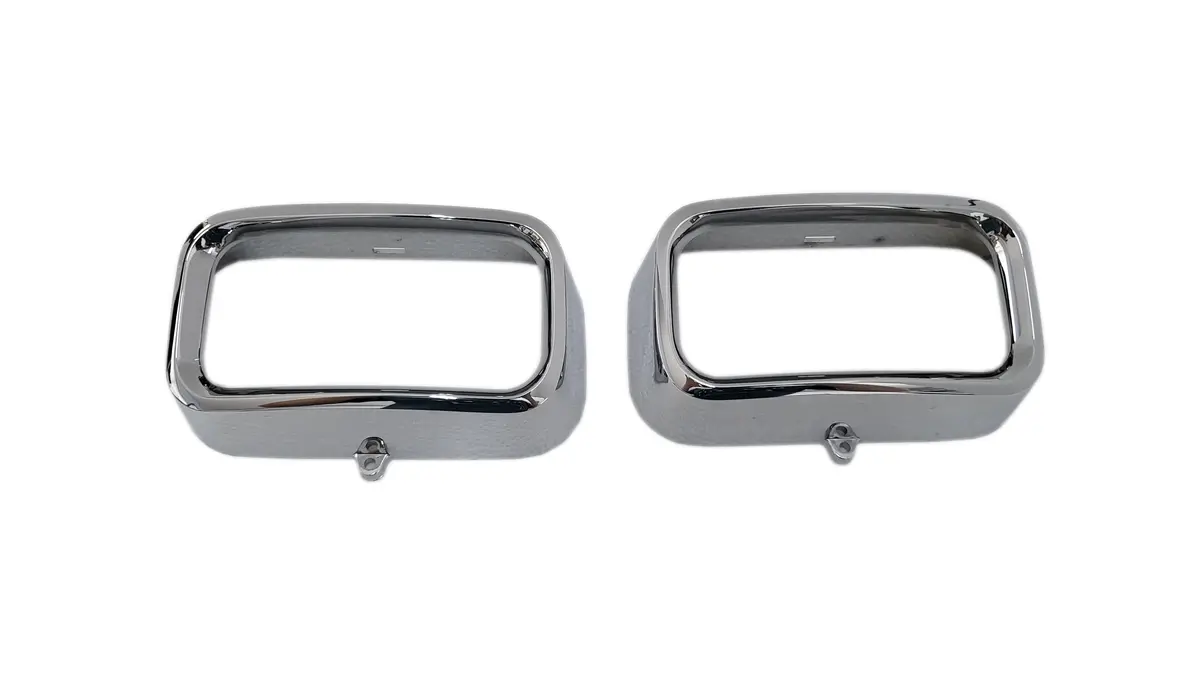 286-B Mopar 1972-74 Plymouth Cuda Parking Light Bezel 1