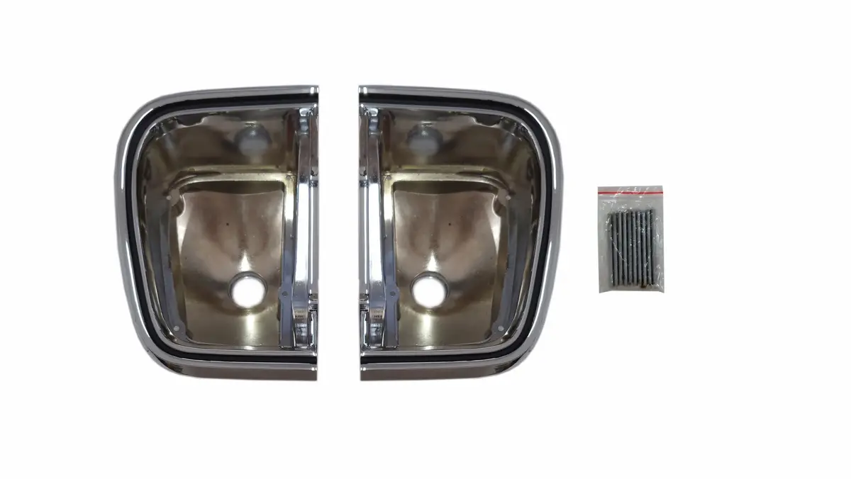 308-67Tb Mopar 1967 Plymouth Barracuda Taillight Bezels 1