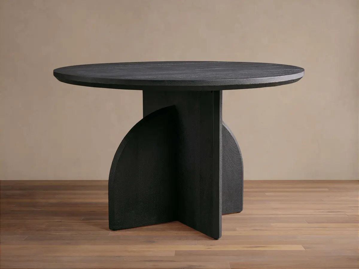 Calderone Dining Table 1