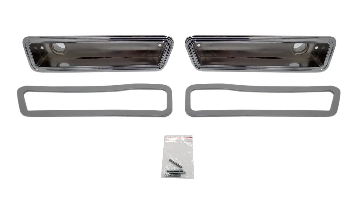 3214-B Mopar 1970-71 Dodge Dart Rear Side Marker Bezel 1