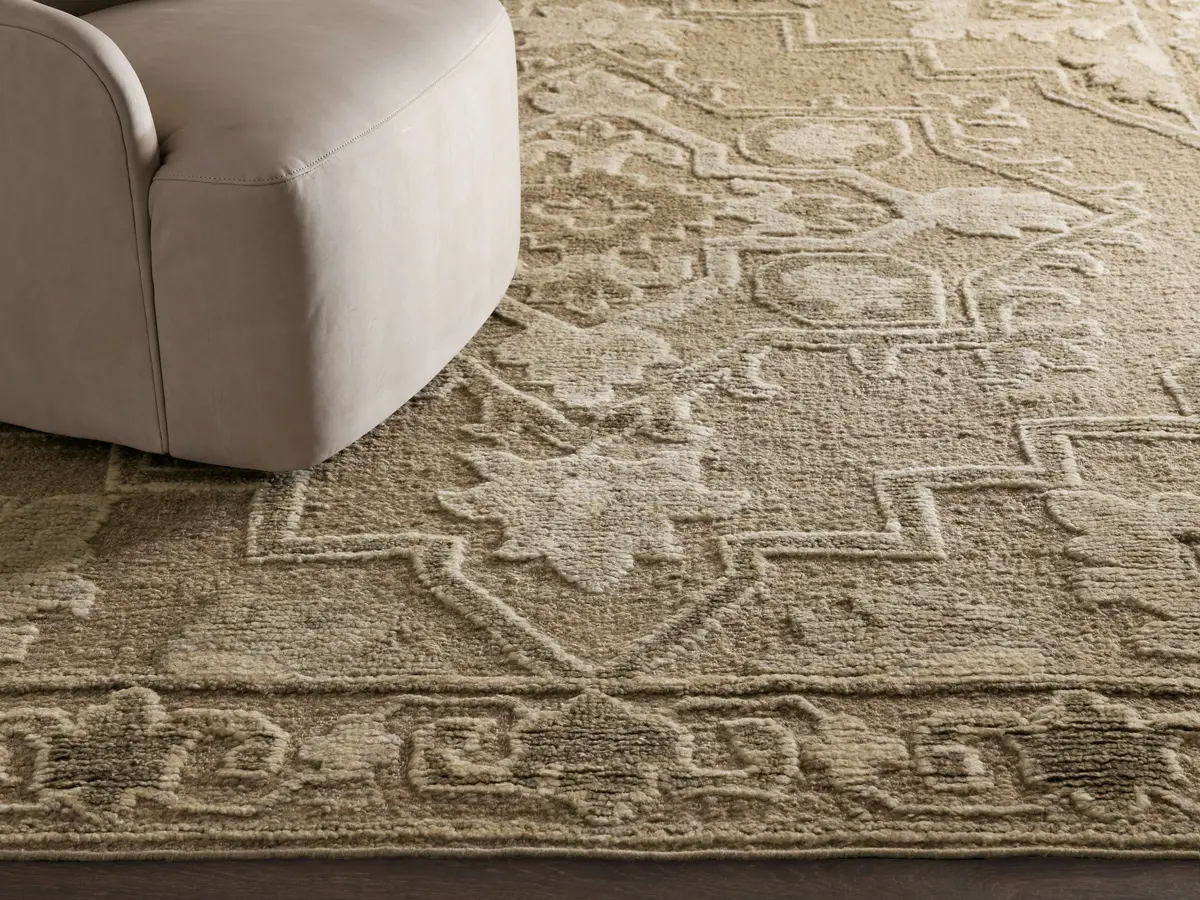 Gia Hand-Knotted Rug 1
