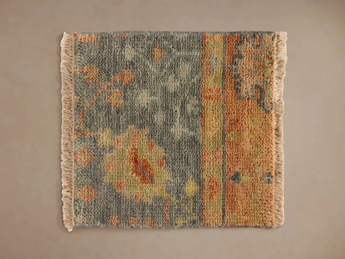 Aspyn Rug Swatch 1