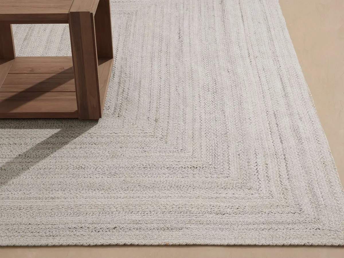 Sansa Outdoor Rug 1