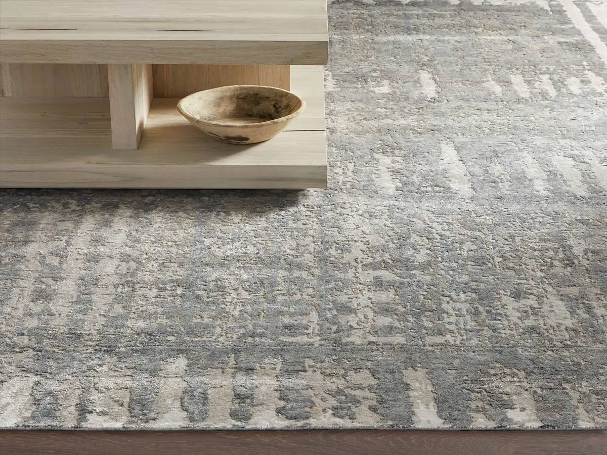Grafton 6' X 9' Hand-Knotted Rug 1