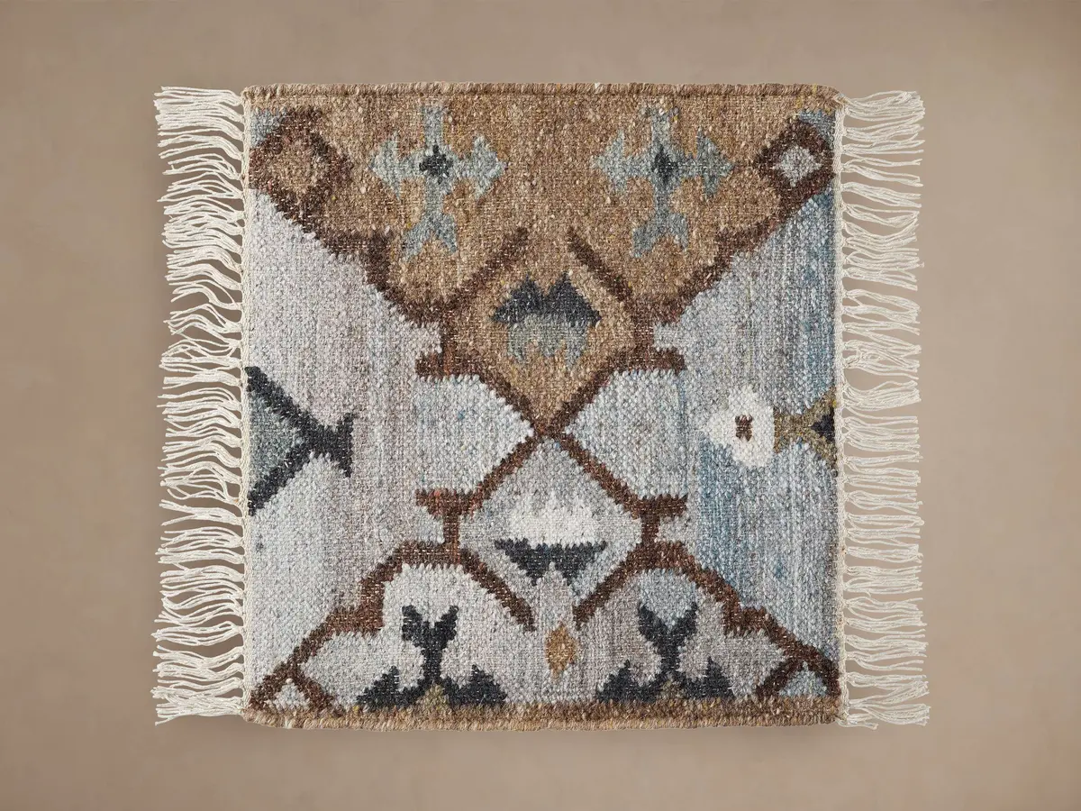 Lido Rug Swatch 1