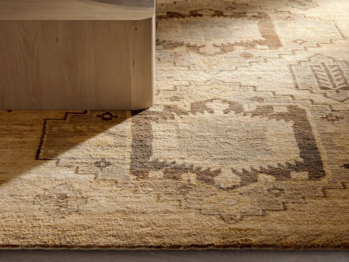 Maverick Hand-Knotted Rug 1