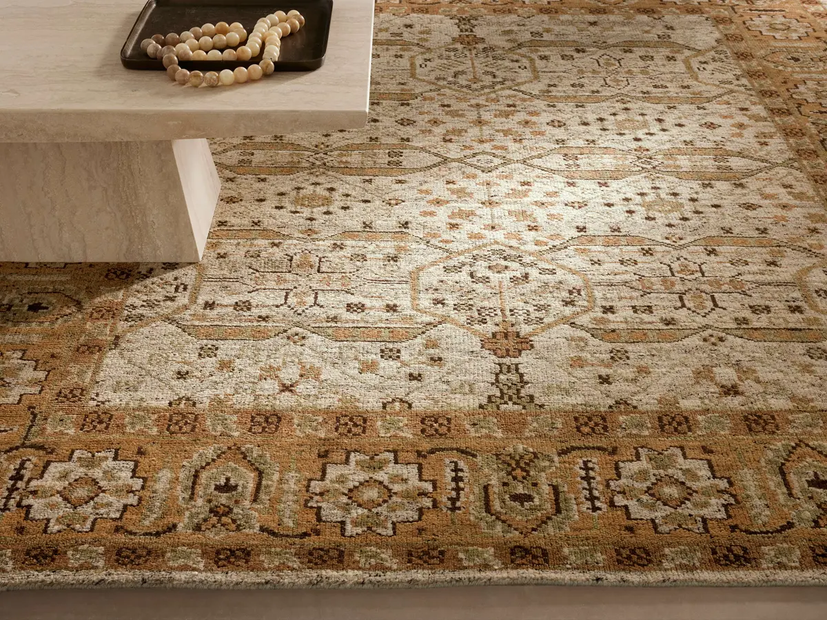Callisto Hand-Knotted Rug 1