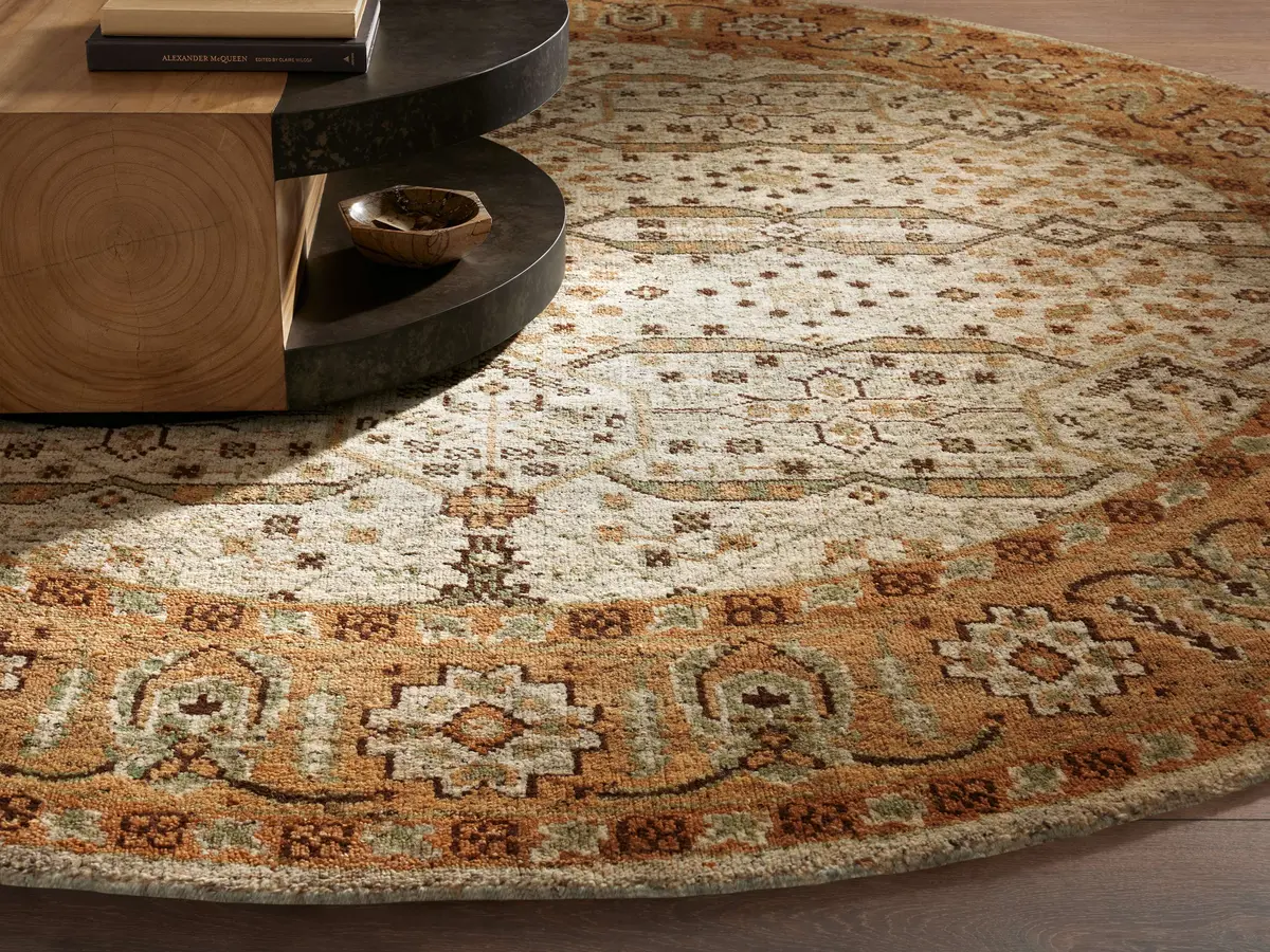 Callisto Hand-Knotted Round Rug 1