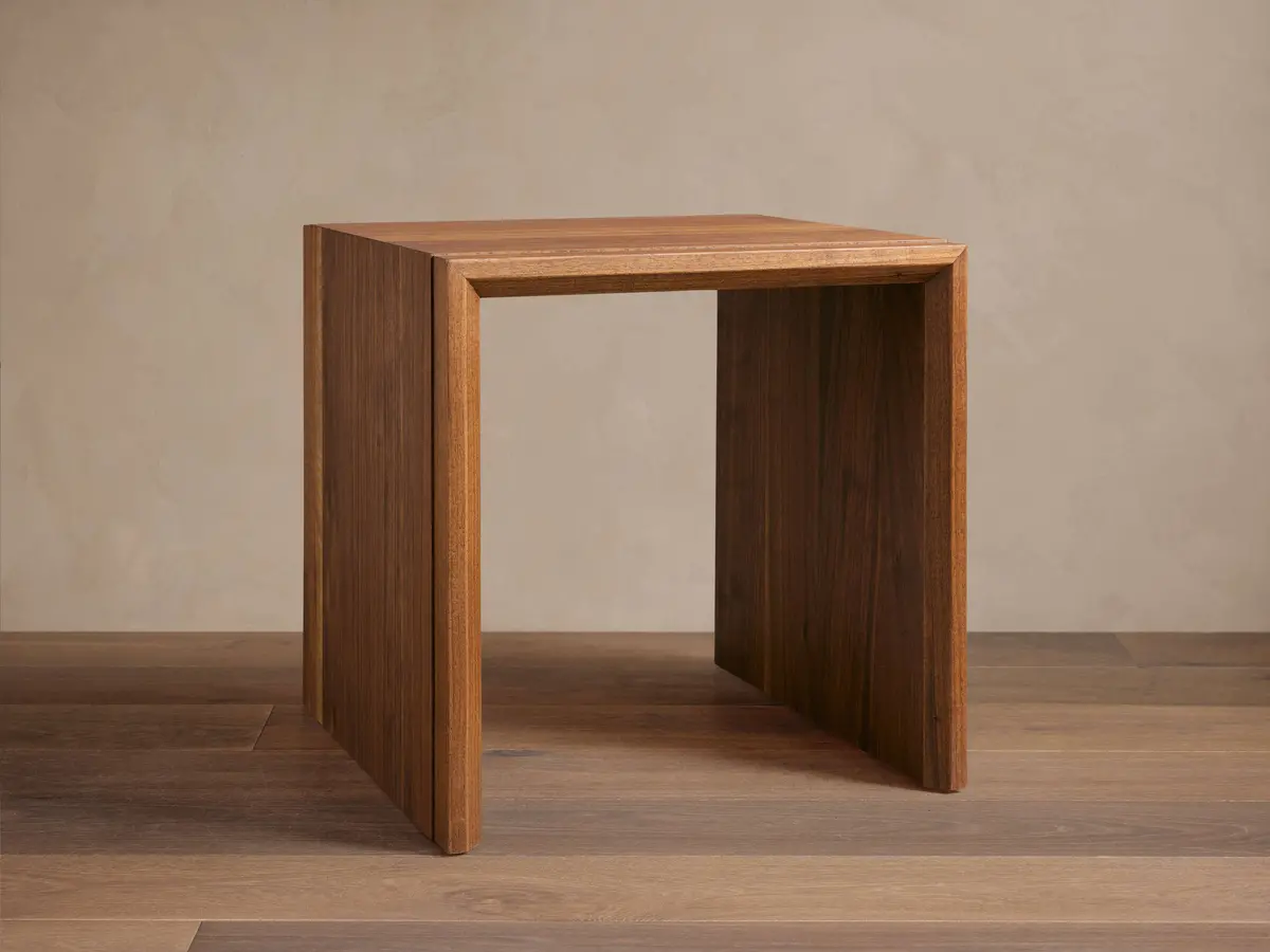 Elien Nesting End Table 1