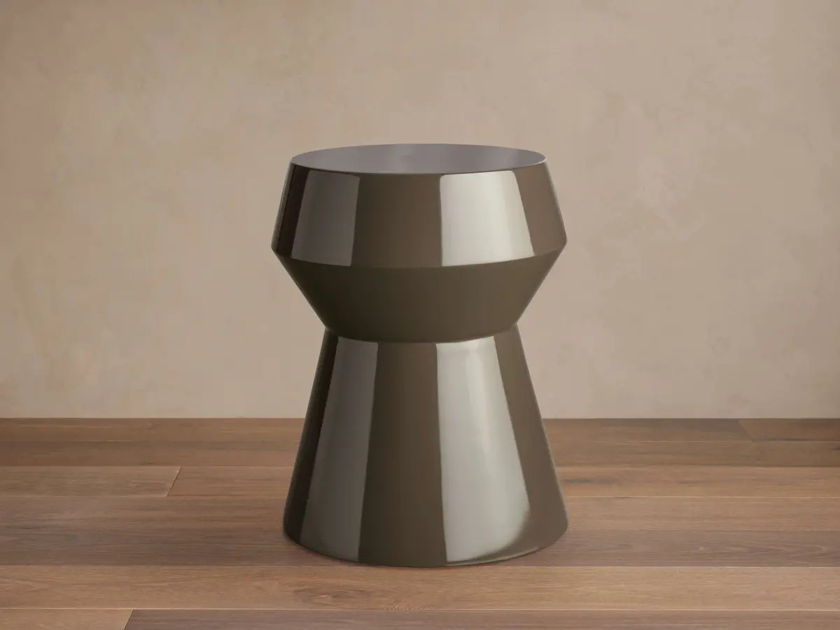Eris Lacquer Stool 1