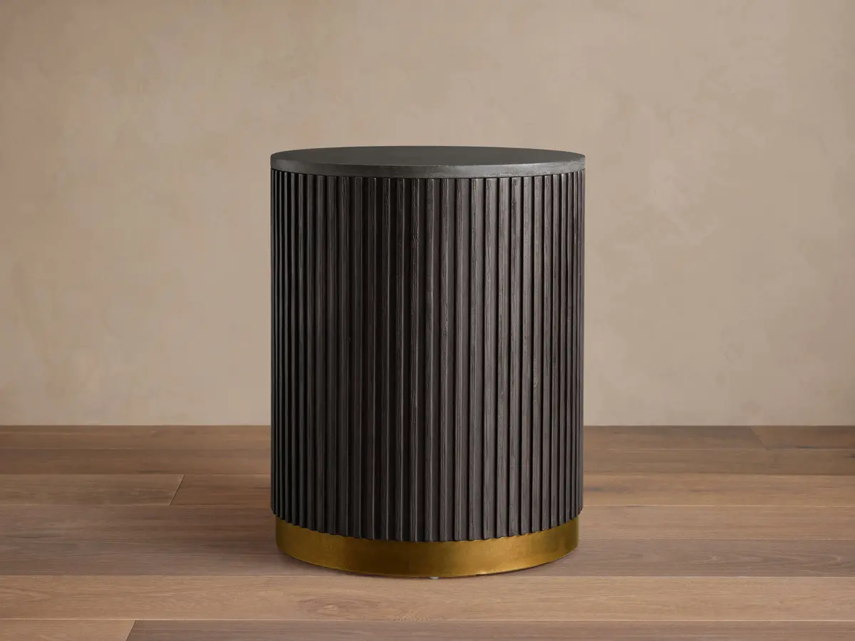 Finnley End Table 1