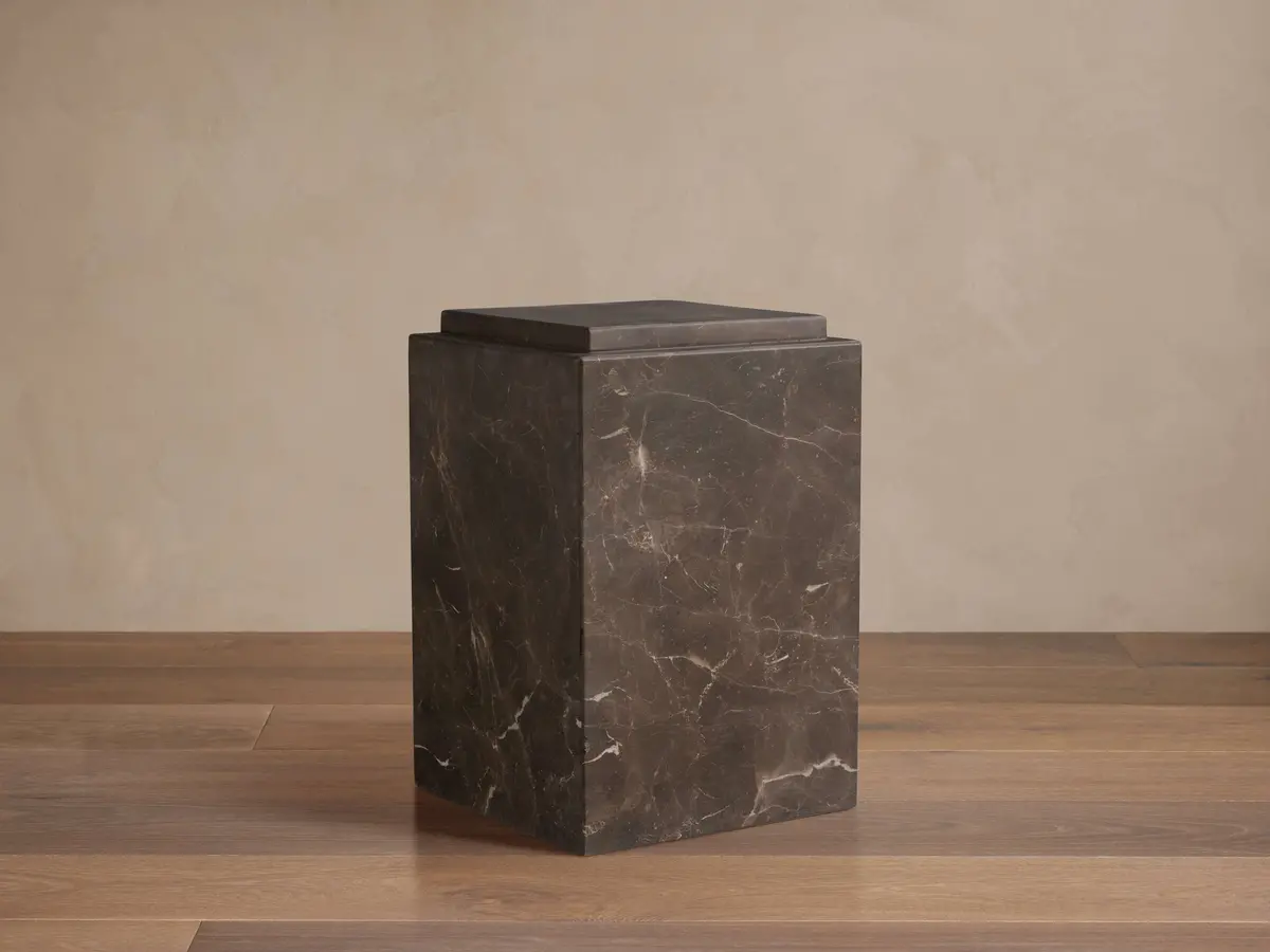 Marmont Pedestal 1