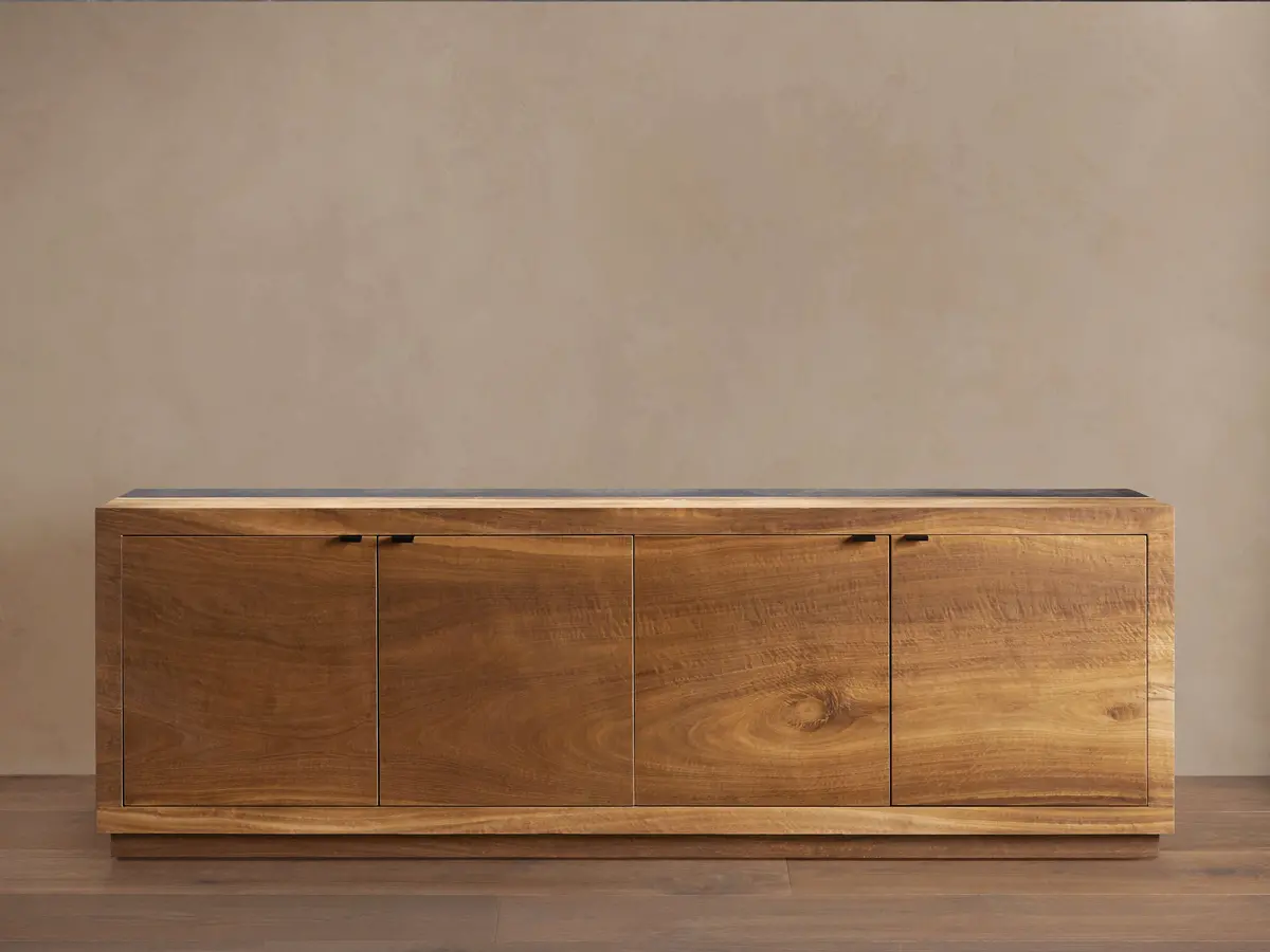 Acacius Media Console 1