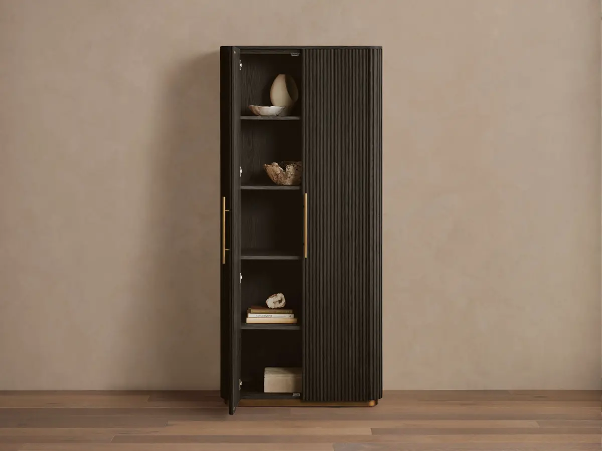 Finnley Cabinet 1