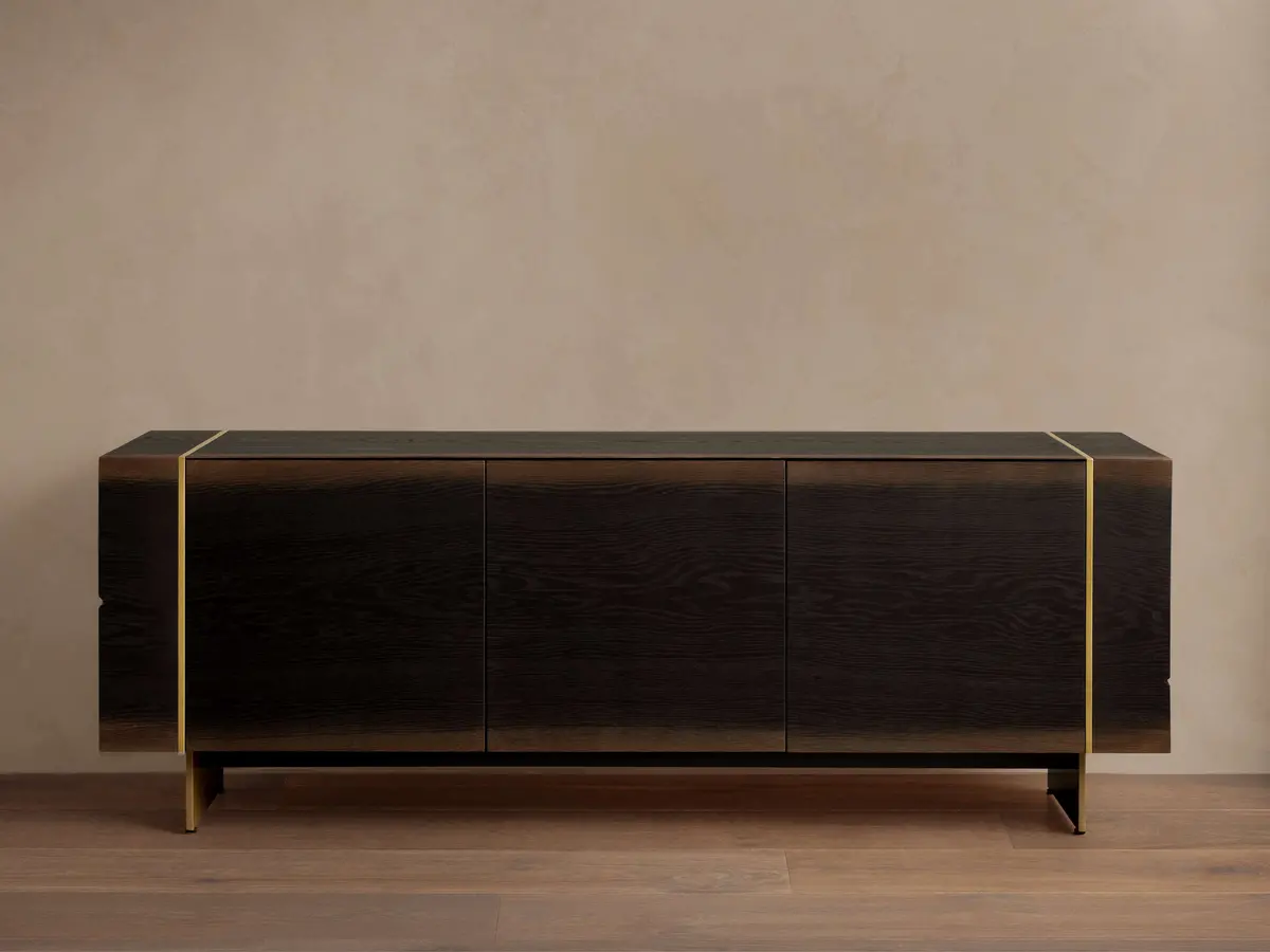 Mihaela Media Console 1
