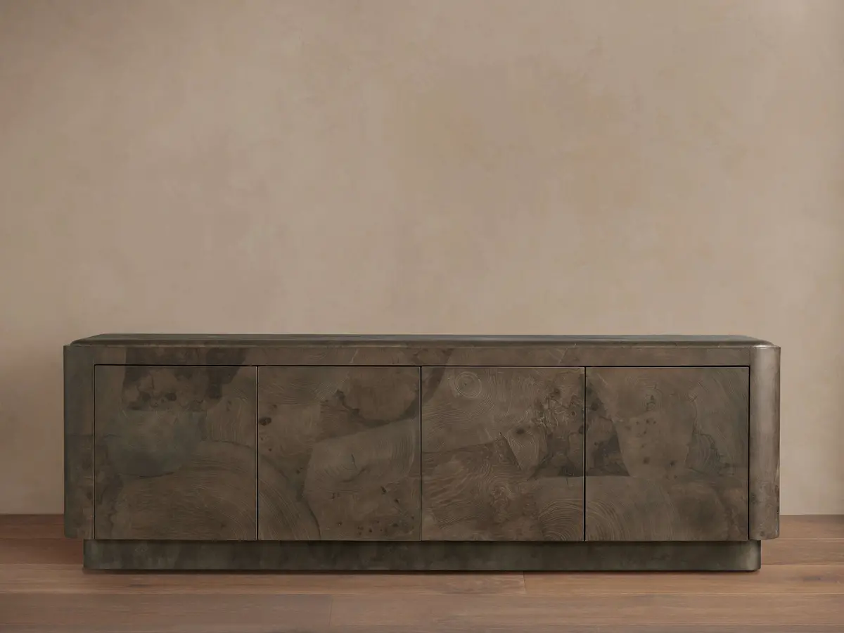 Polanco Media Console 1
