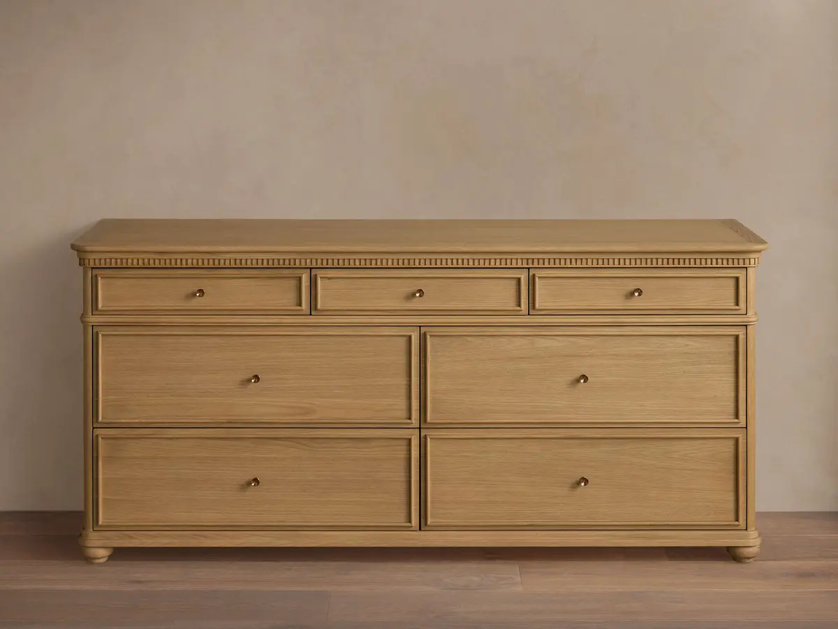 Carlisle Seven-Drawer Dresser 1