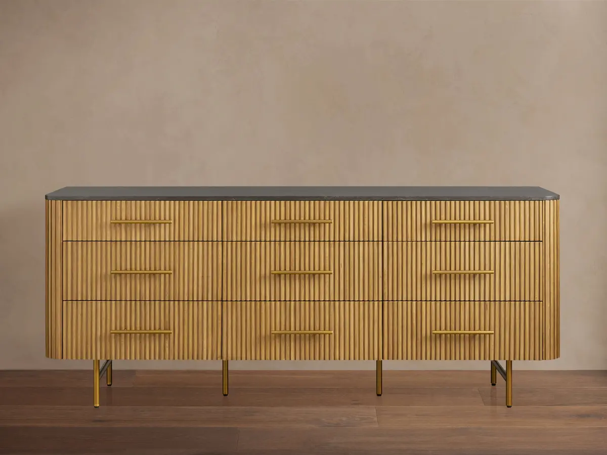 Finnley Nine-Drawer Dresser 1