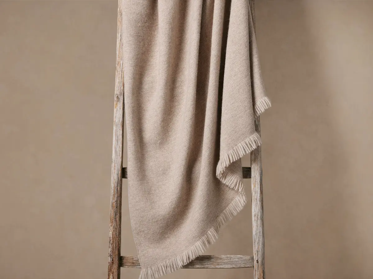 Landis Alpaca Throw 1