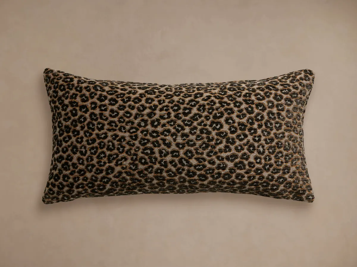 Leonie Lumbar Pillow 1