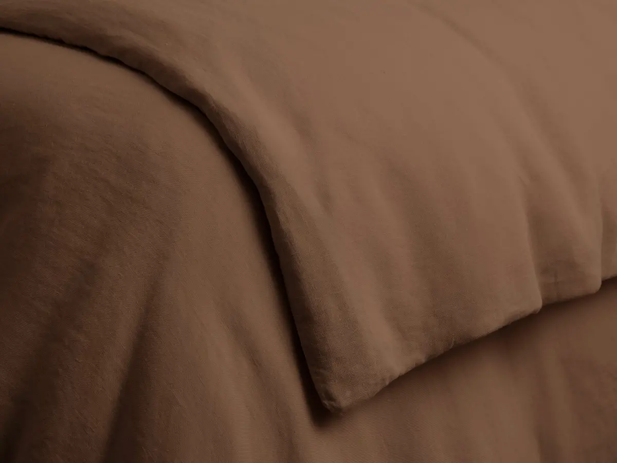 Italian Garment-Dyed Linen Duvet In Clay 1
