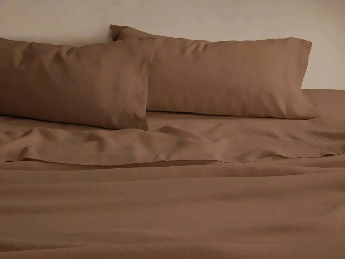 Italian Garment-Dyed Linen Sheet Set In Clay 1