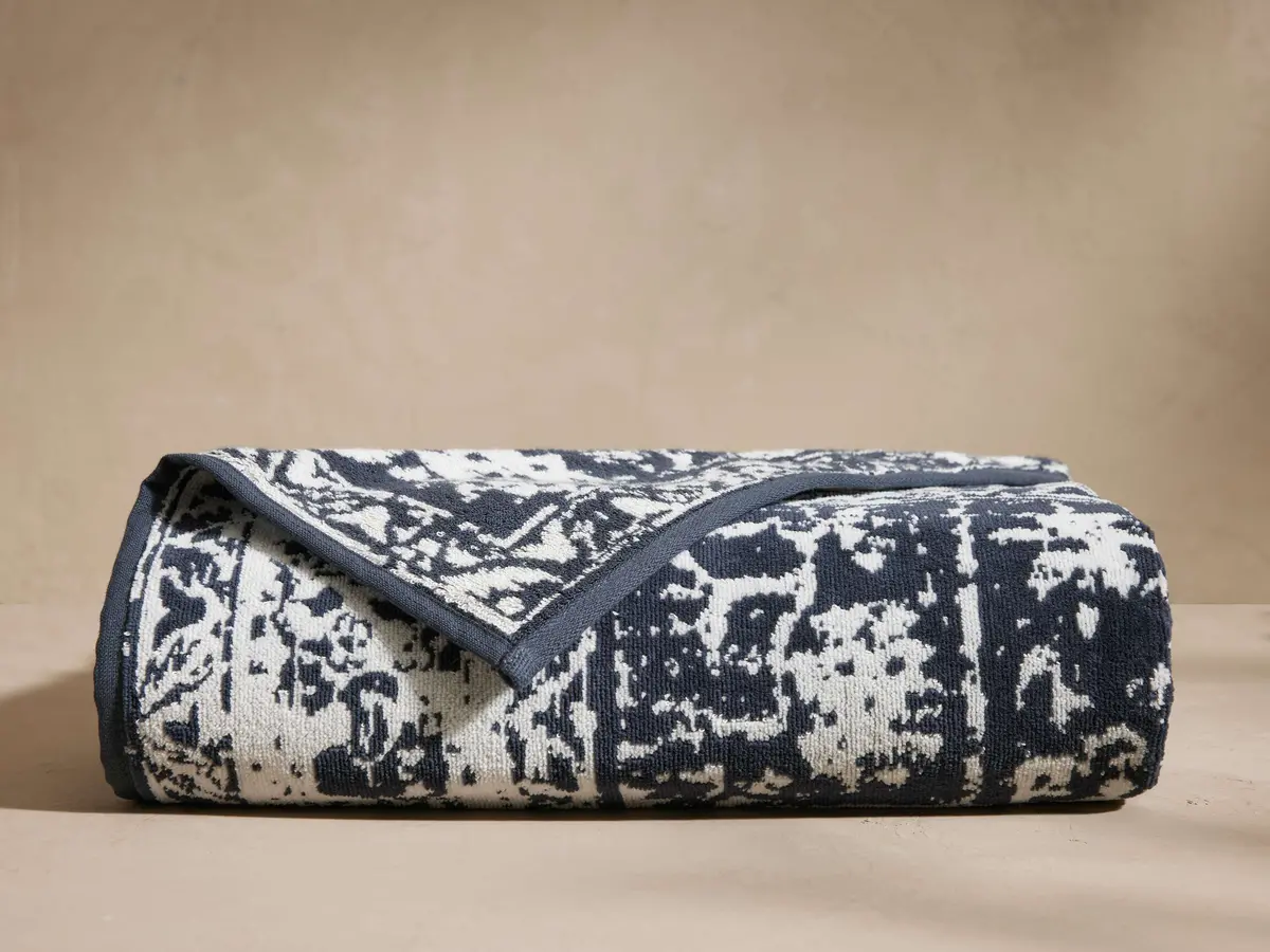 Luma Beach Towel 1