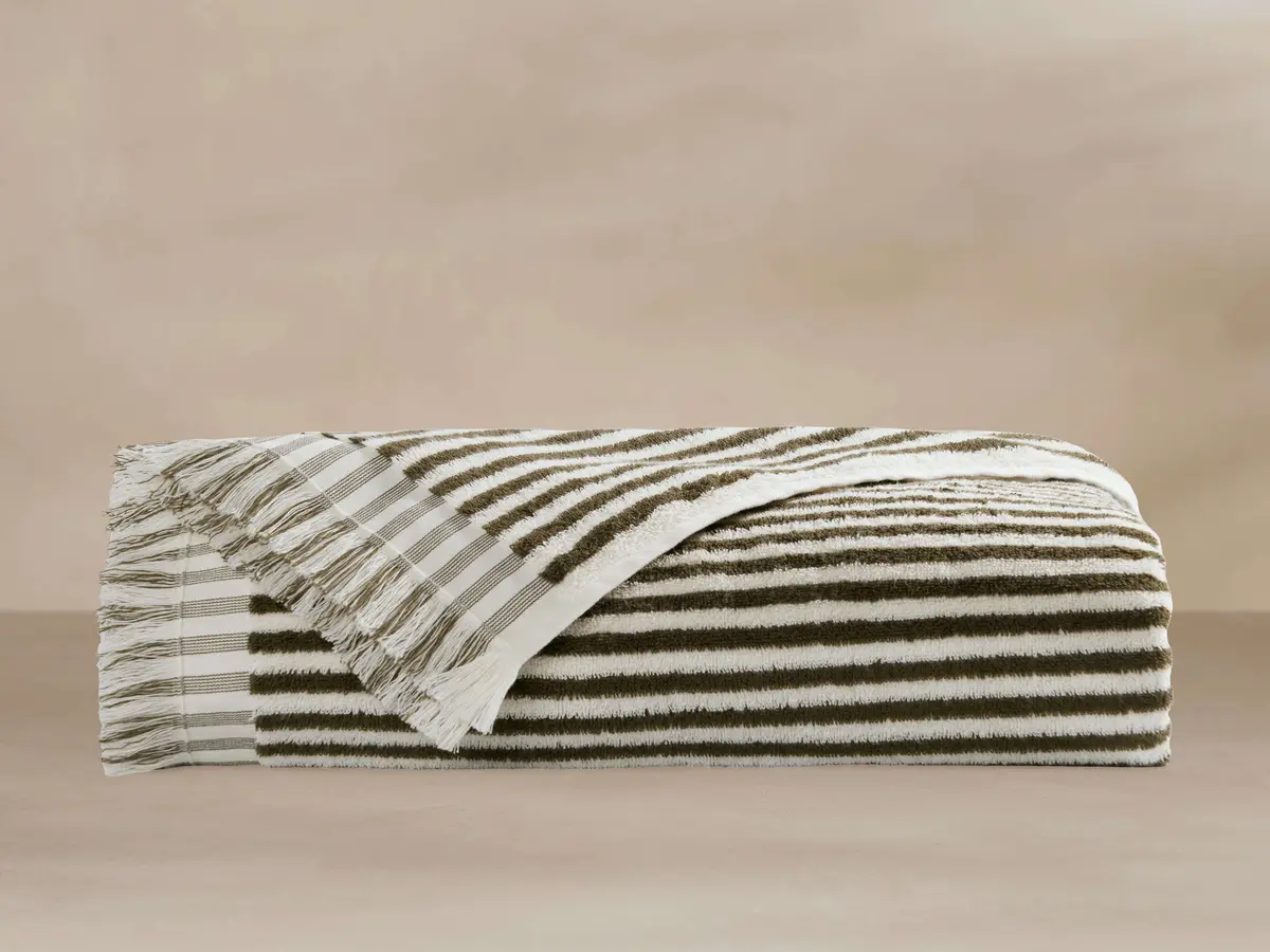Rivi Beach Towel In Olive 1