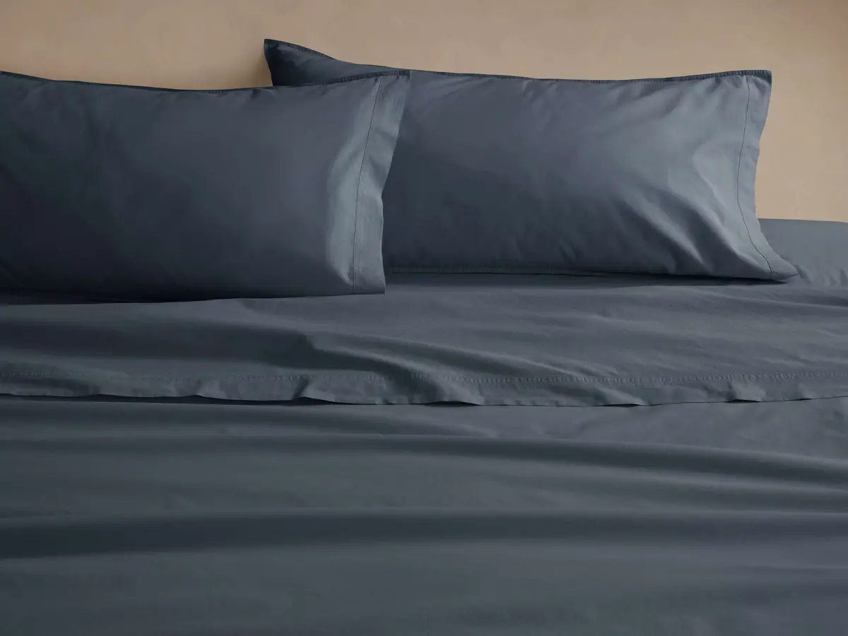 Italian Garment-Dyed Percale Sheet Set In Indigo 1