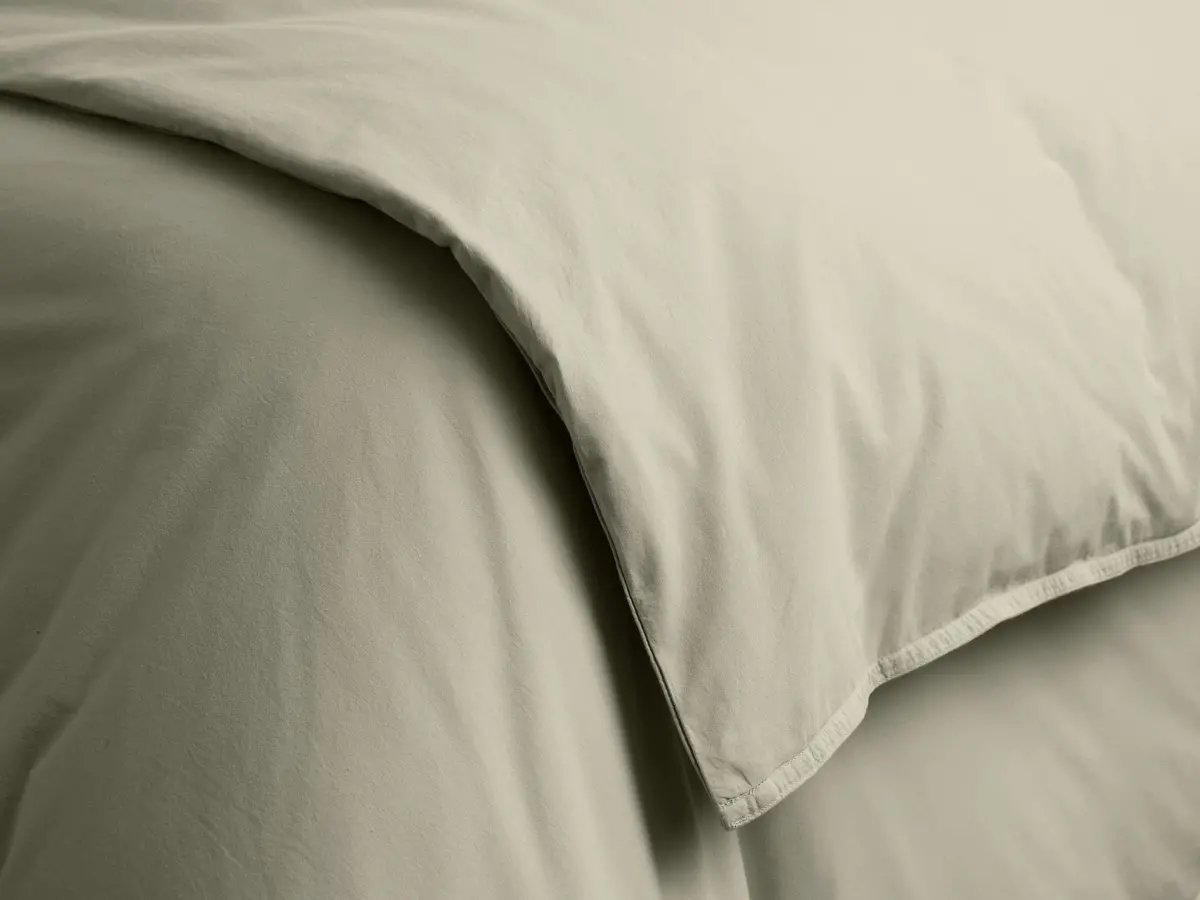 Italian Garment-Dyed Percale Duvet In Moss 1