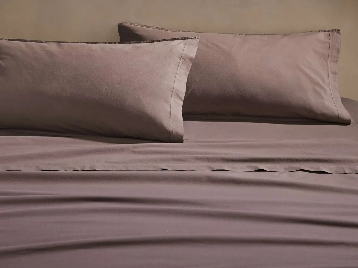 Italian Garment-Dyed Sateen Sheet Set 1