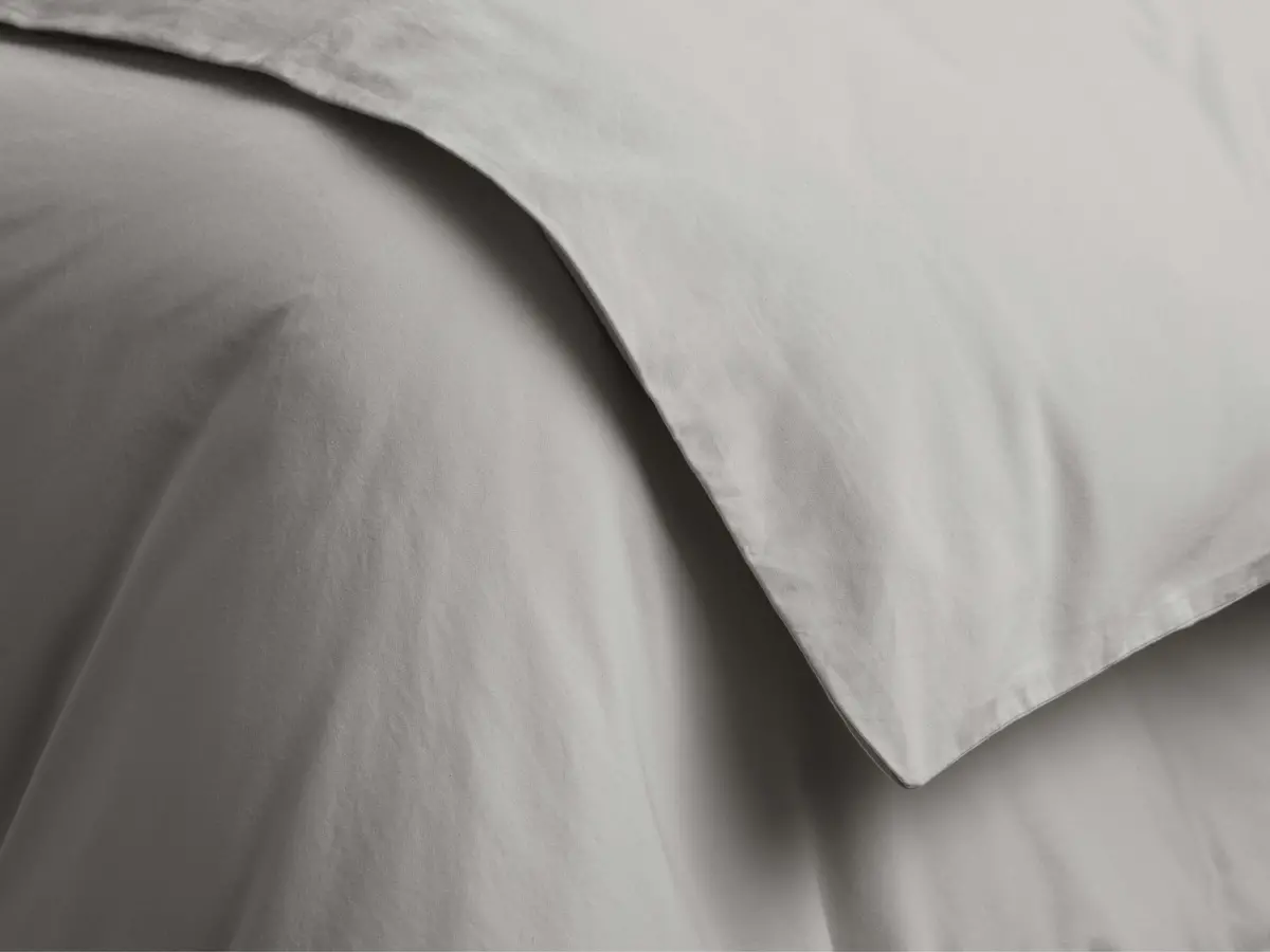 Italian Garment-Dyed Sateen Duvet In Fog 1