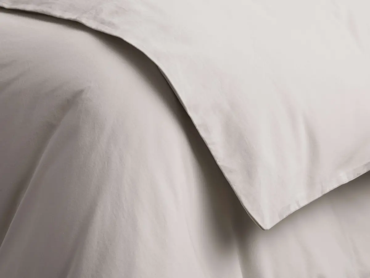 Italian Garment-Dyed Sateen Duvet In Natural 1