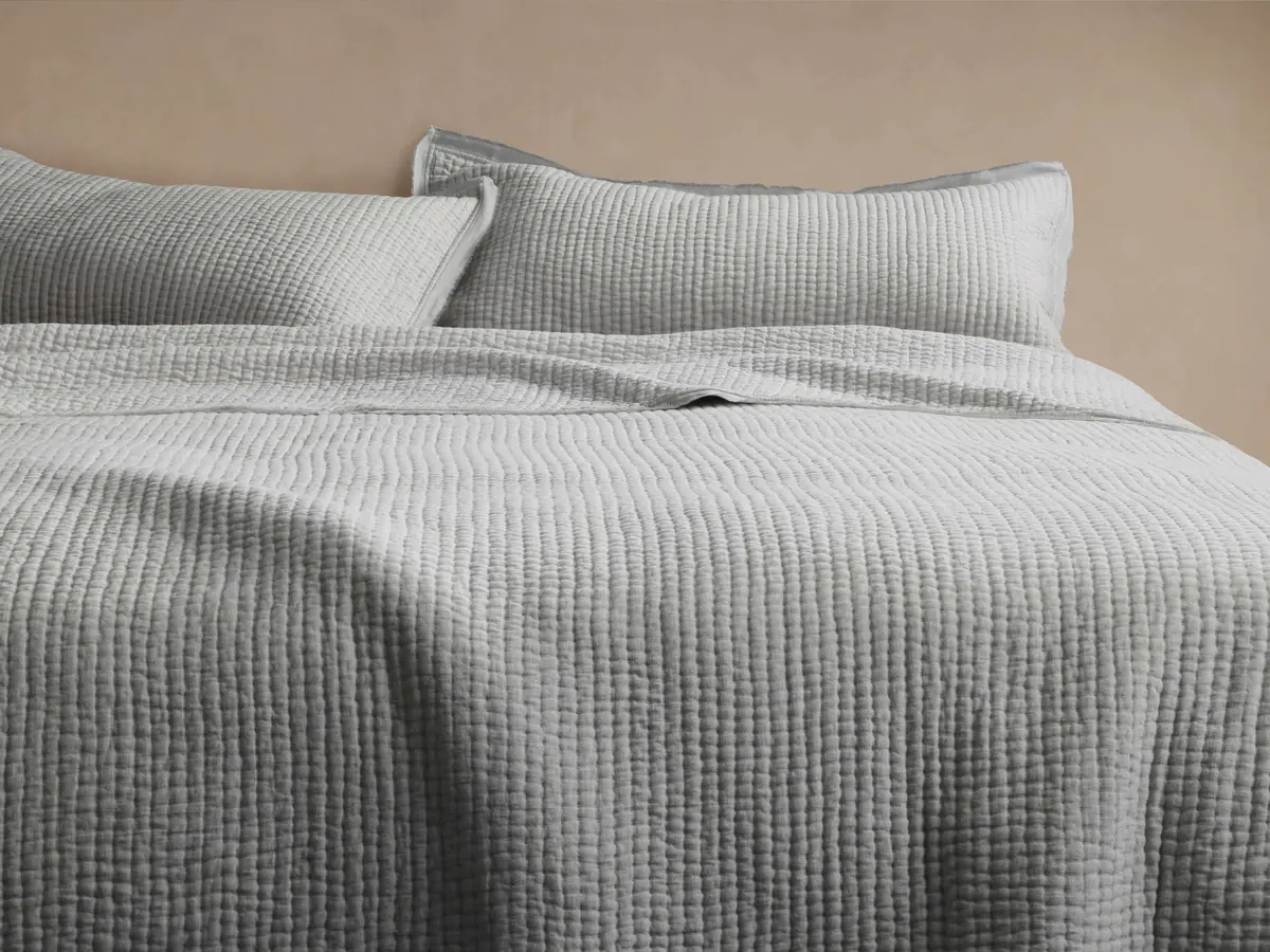 Tulaya Cotton King Quilt In Mist 1