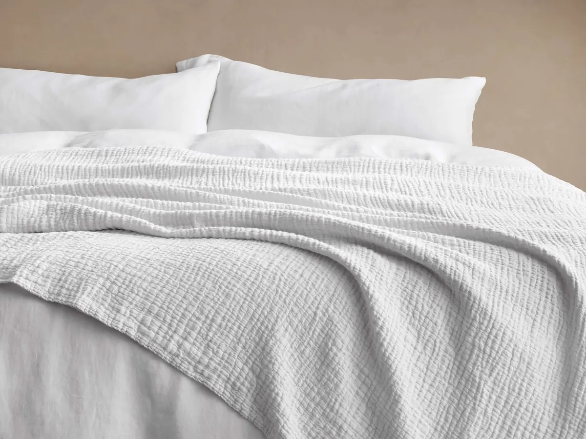 Zehra Linen Bed Blanket In White 1