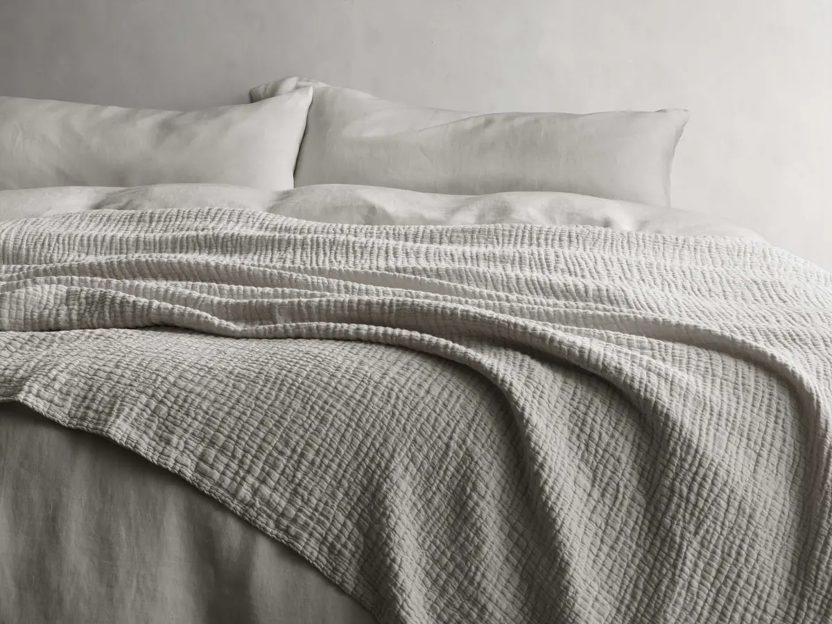Zehra Linen Bed Blanket In Mist 1