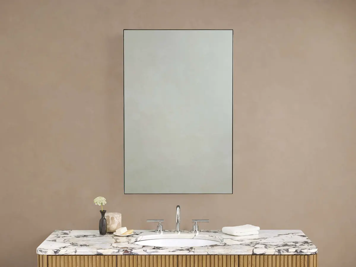 Lira Rectangular Medicine Cabinet 1