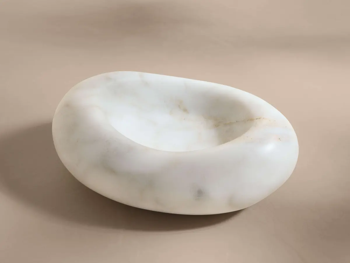 Aster Soap Dish In Carrara 1
