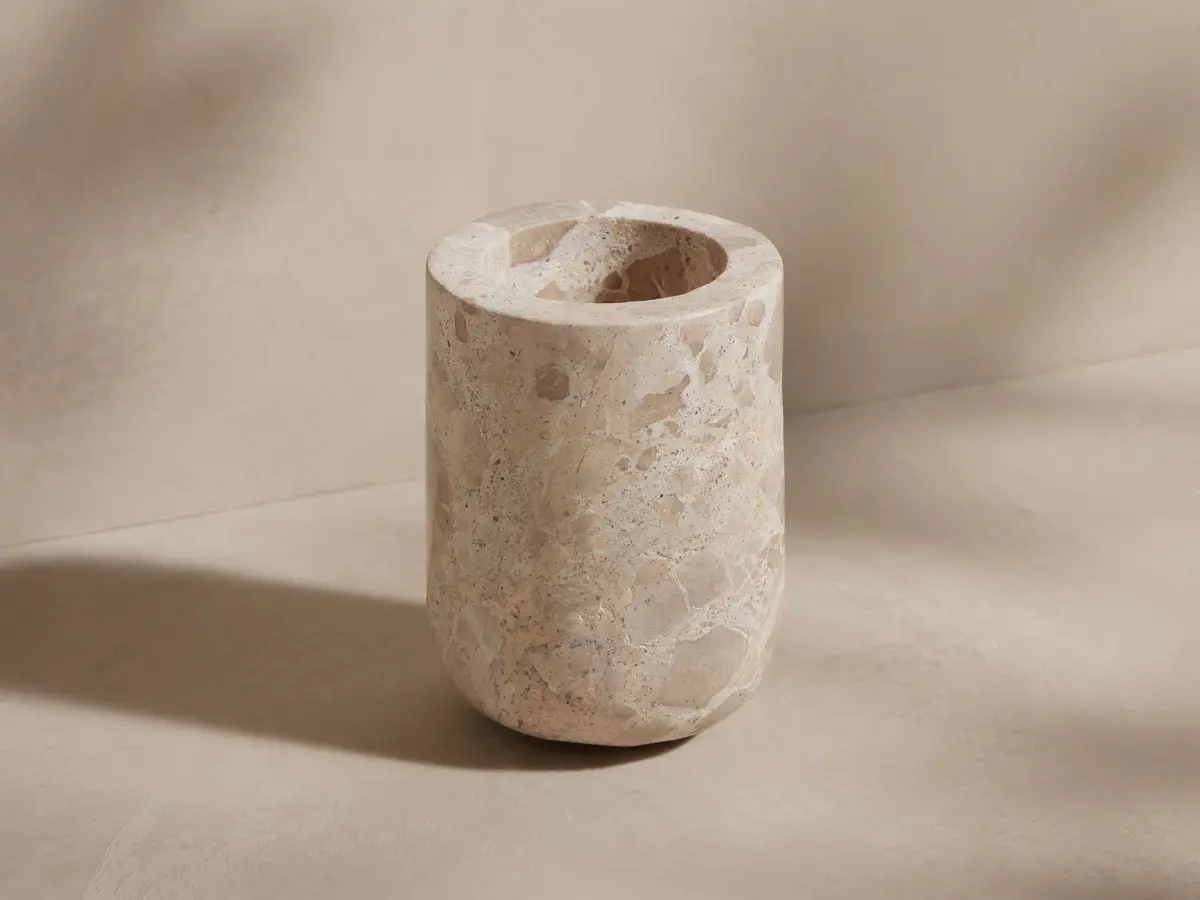 Mariyna Tumbler 1