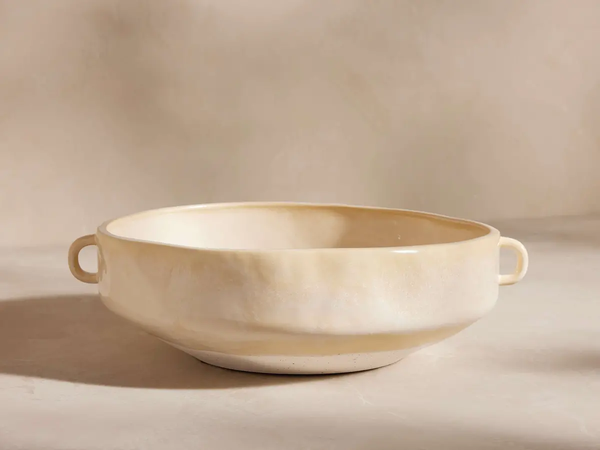 Bronwen Low Pot 1