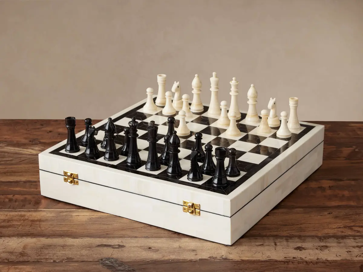 Jimena Boxed Chess Set 1