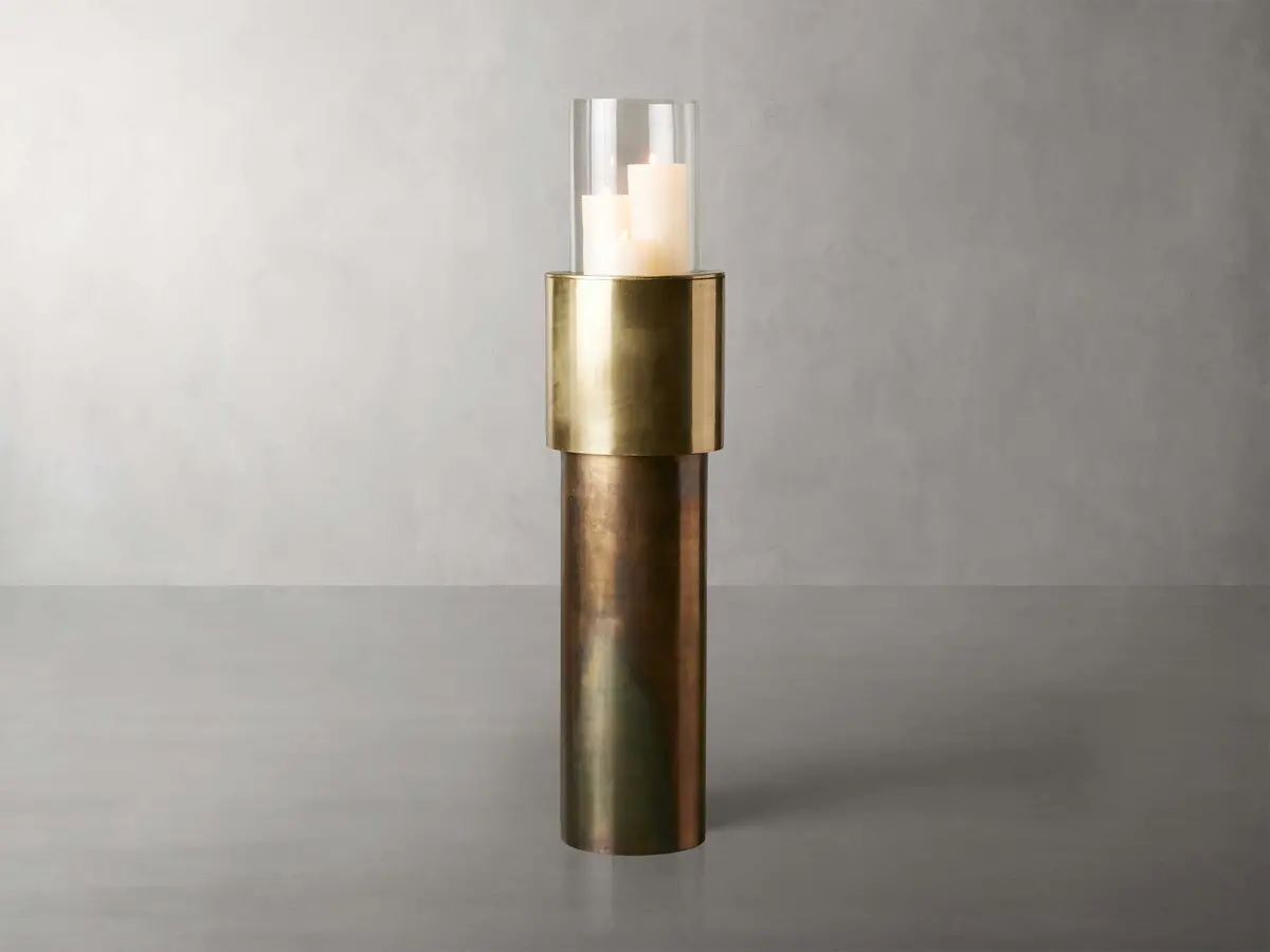 Marwa Candle Stand 1
