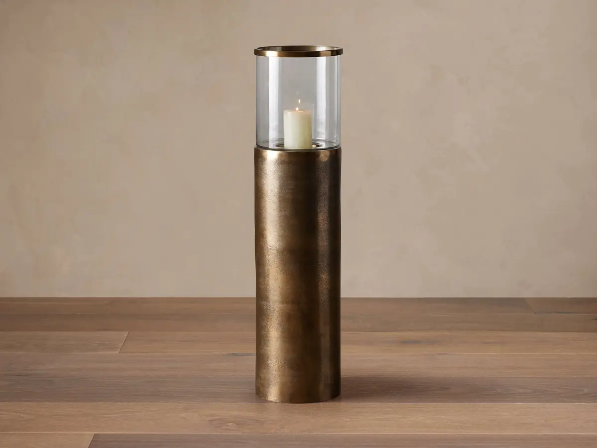 Dorian Small Candle Stand 1