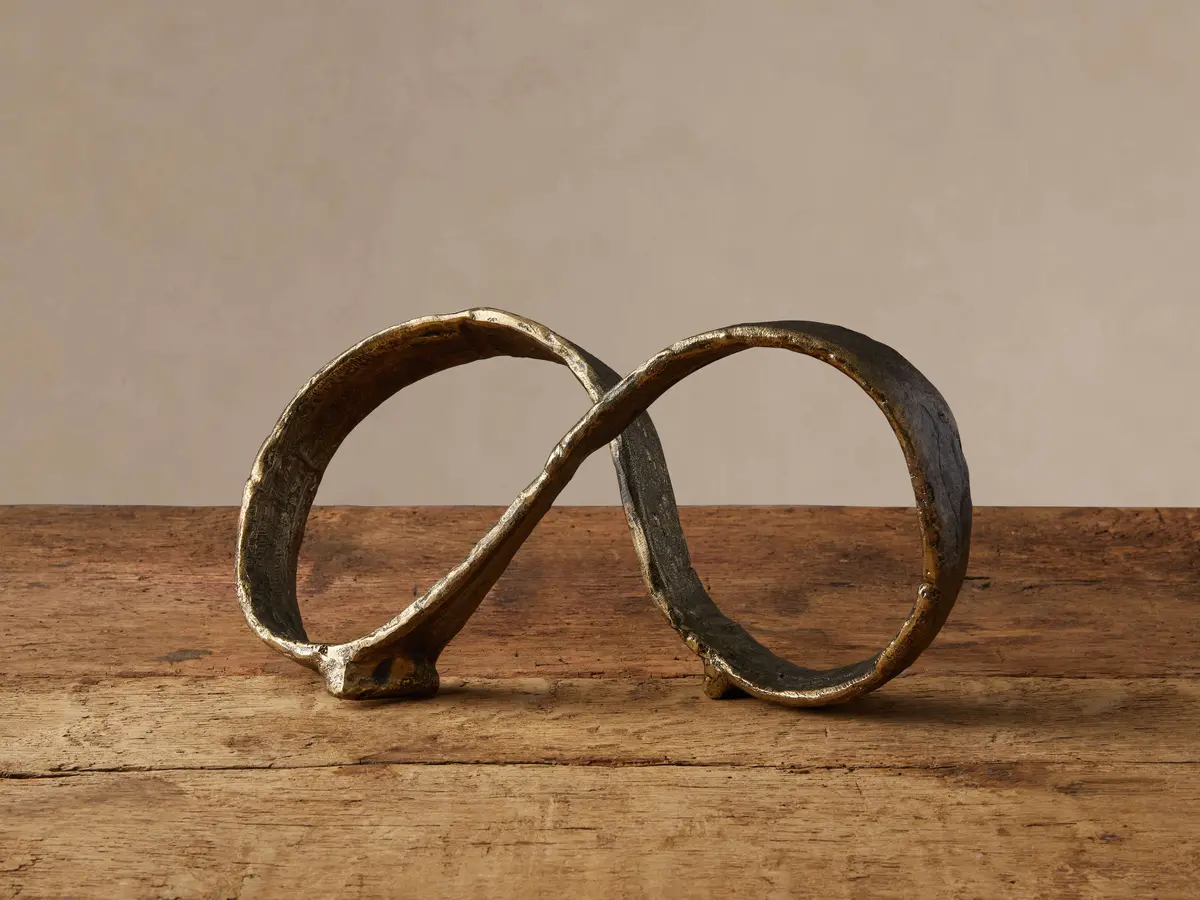 Nowles Sculpture 1